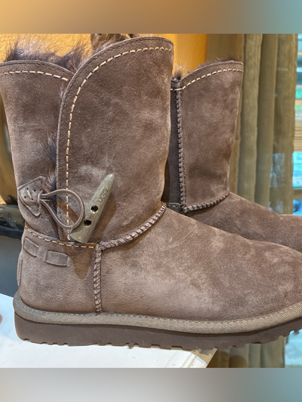 NWOT Ugg Ankle Boots